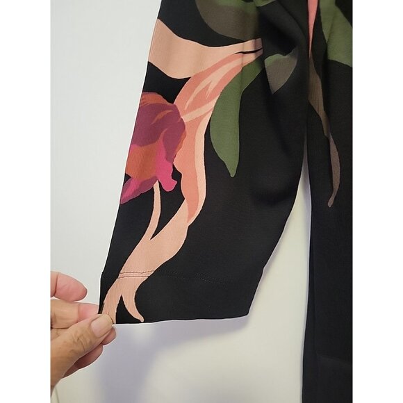 Chico's 3 Swirl V-Neck Tunic Pima Cotton Black Burgandy Green XL NWT - Picture 3 of 6